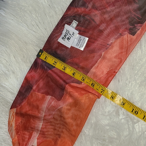 Like New! Princess Polly Atkins Wrap Around Halter Top - Picture 8 of 9